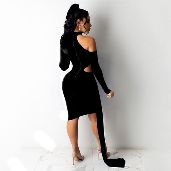 Open Shoulder One Sleeve Cut Out Bodycon Little Black Dress - Picture 2 of 4